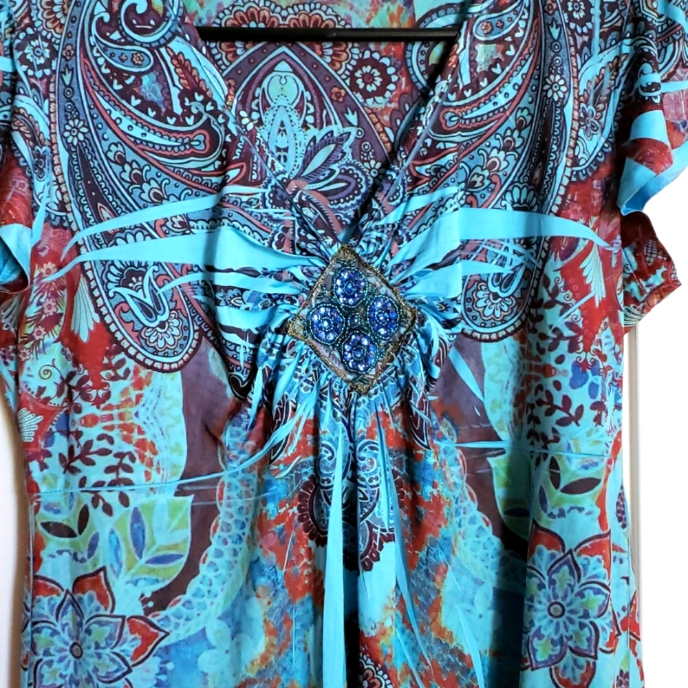 Blue brown floral top in size M
